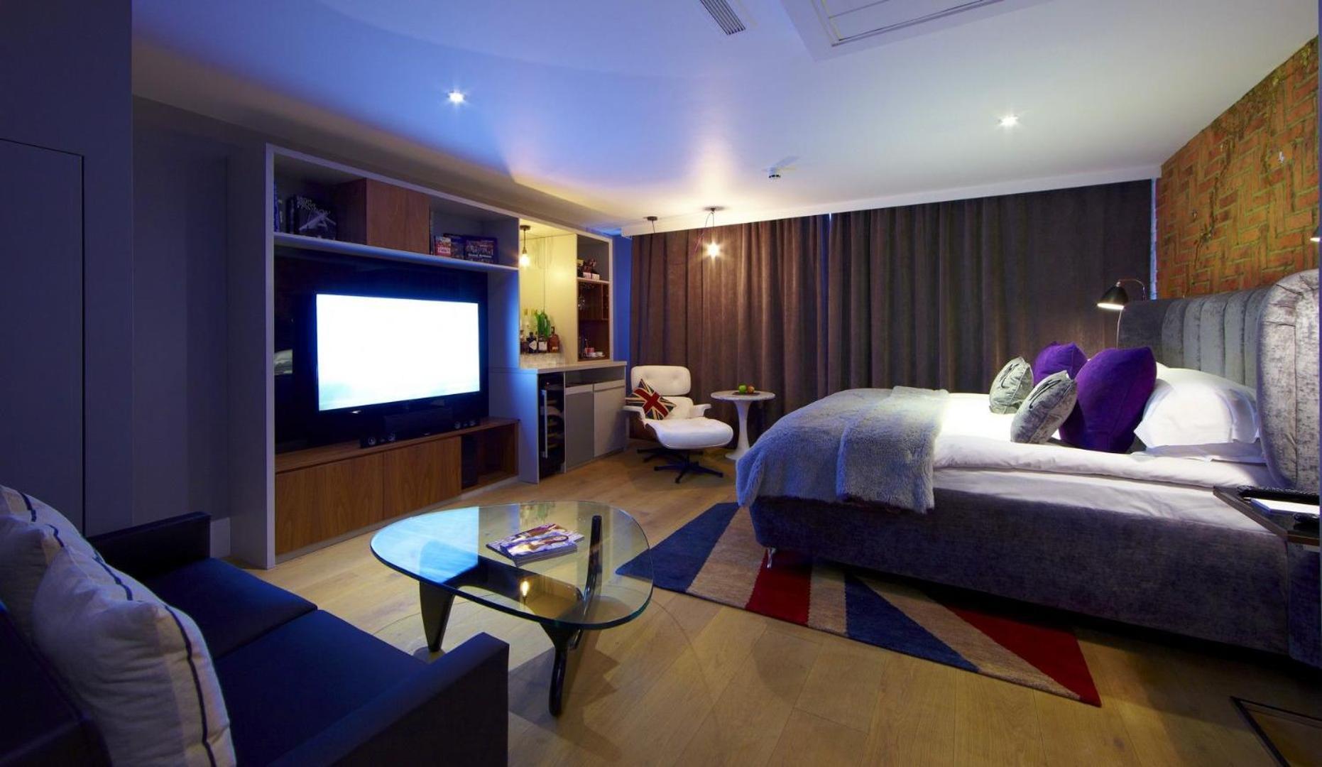 Signature Suite,1208663791:JPEG